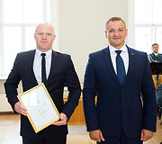 Valstybės dienos proga už gerą tarnybą buvo apdovanoti pareigūnai