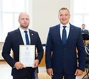 Valstybės dienos proga už gerą tarnybą buvo apdovanoti pareigūnai