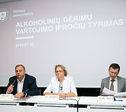 Valdas Sutkus, Vita Karpu&scaron;kienė, Algirdas Bartkus