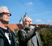Protestas dėl Laisvės kalvos monumento Luki&scaron;kių aik&scaron;tėje