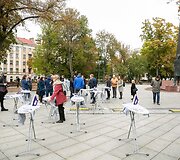 Socialinė iniciatyva &bdquo;Lygink rūbus, ne žmones&ldquo;