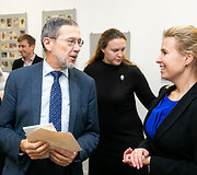 L.Mažylio istorinių kalėdinių atvirukų parodos atidarymas