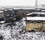 Darbai po padangų gaisro &bdquo;Ekologistika&ldquo; teritorijoje