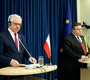 Jacekas Czaputowiczius ir Linas Linkevičius