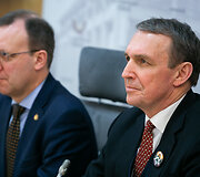 Naglis Puteikis, Arvydas Juozaitis