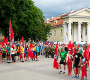 Valstybės vėliavų pakėlimo ceremonija