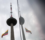 Vilniaus televizijos bok&scaron;tą papuo&scaron;ė Lietuvos trispalvė