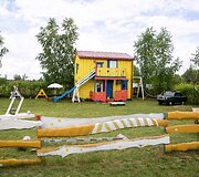 Žaidimų ir &scaron;venčių kiemas &bdquo;Pepės vilaitė&ldquo;