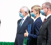 &Scaron;imtu balų egzaminus i&scaron;laikiusių abiturientų apdovanojimų ceremonija