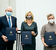Algirdas Monkevičius, Rita Tama&scaron;unienė, Laura Kairienė