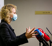 Au&scaron;rinė Armonaitė