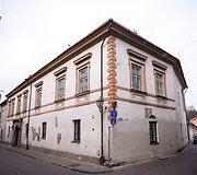 Namas Bernardinų gatvėje