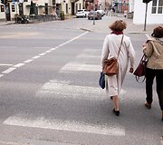 Nusitrynusi pianino klavi&scaron;ais papuo&scaron;ta perėja Pylimo gatvėje