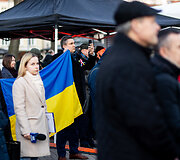 Ukrainos palaikymo akcija prie Lenkijos ambasados Vilniuje