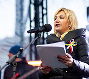 Ukrainos palaikymo akcija prie Lenkijos ambasados Vilniuje