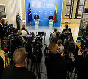 Ministrės Pirmininkės I.&Scaron;imonytės ir EK nario T.Bretono spaudos konferencija