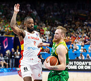 Lorenzo Brownas, Ignas Brazdeikis