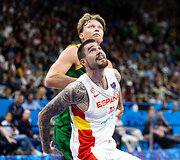 Mindaugas Kuzminskas, Juancho Hernangomezas