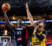 Moustapha Fallas, Jusufas Nurkičius
