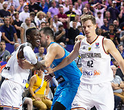 Dennisas Schroderis, Luka Dončičius, Andreasas Obstas