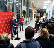 Spaudos konferencija apie vvt darbuotojų streiko nutraukimą ir kolektyvinės sutarties pasira&scaron;ymą