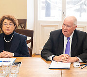 Faina Kukliansky, Andrew Bakeris
