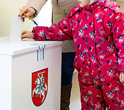 Lietuvoje vyksta savivaldybių tarybų ir merų rinkimai