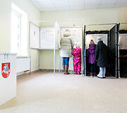 Lietuvoje vyksta savivaldybių tarybų ir merų rinkimai