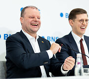 Saulius Skvernelis, Arnoldas Pikžirnis