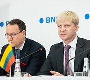 Petr Novotny, Darius Aleknavičius