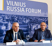Garry Kasparovas, Michailas Chodorkovskis