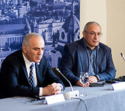 Garry Kasparovas, Michailas Chodorkovskis