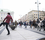 &bdquo;One Billion Rising&ldquo; akcija kovai su smurtu prie&scaron; moteris