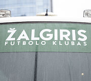 Naujas komandos autobusas