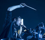&bdquo;Bastille&ldquo; koncerto akimirka