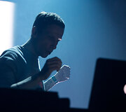 &bdquo;Ten Walls&ldquo; debiutinio albumo pristatymo akimirka