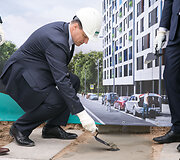 Kapsulės užkasimo ceremonija