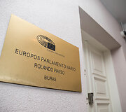 Rolando Pakso biuras