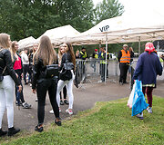 Gerbėjai rinkosi į SEL koncertą Klaipėdoje