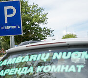 Būsto nuomotojai svečių laukia vos įvažiavus į Palangą