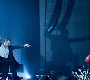 &bdquo;Hurts&ldquo; koncerto akimirka