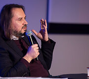 Oskaras Kor&scaron;unovas