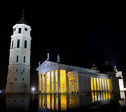 &bdquo;Žemės valandos&ldquo; metu prigeso Vilniaus &scaron;viesos