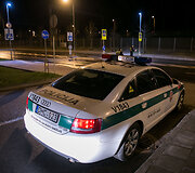 Naktinio kelių policijos reido Vilniuje akimirka