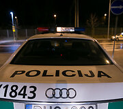 Naktinio kelių policijos reido Vilniuje akimirka