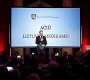 Lietuvos medikų apdovanojimų ceremonijos akimirka