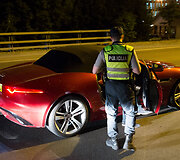 Naktinis policijos reidas
