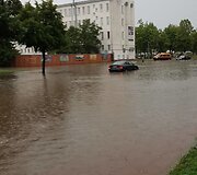 &Scaron;iauliai skęsta po gausaus lietaus