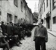 Kadras i&scaron; V.Žalakevičiaus filmo &bdquo;Adomas nori būti žmogumi&ldquo;