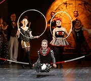 &Scaron;akių cirko mokykla: &bdquo;Karmen&ldquo;